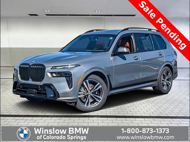 2025 BMW X7 xDrive40i