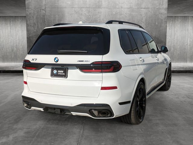 2025 BMW X7 xDrive40i