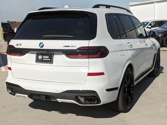 2025 BMW X7 xDrive40i