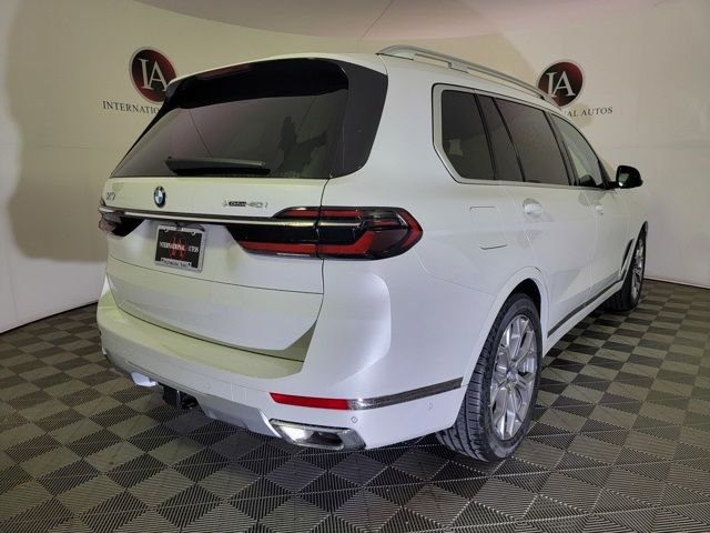 2025 BMW X7 xDrive40i