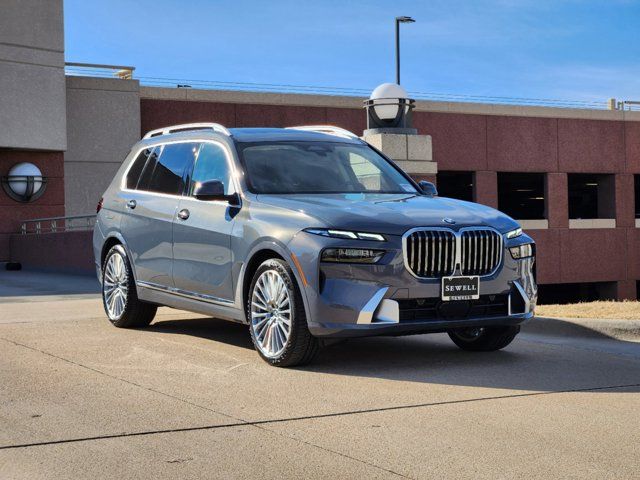 2025 BMW X7 xDrive40i