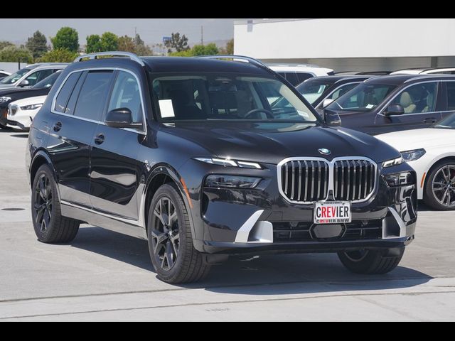 2025 BMW X7 xDrive40i