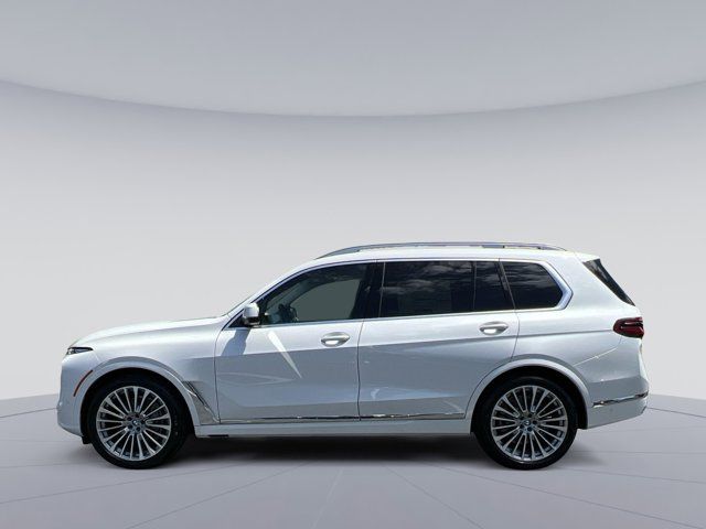 2025 BMW X7 xDrive40i