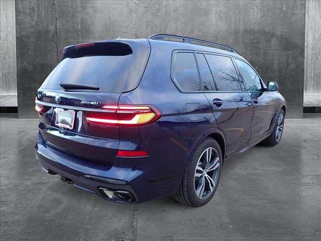 2025 BMW X7 xDrive40i