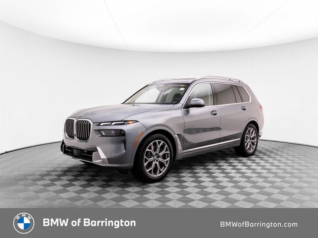 2025 BMW X7 xDrive40i