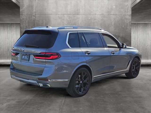 2025 BMW X7 xDrive40i