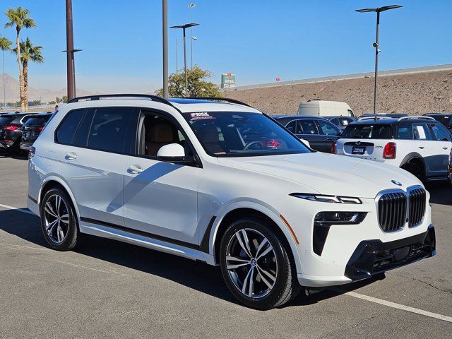 2025 BMW X7 xDrive40i