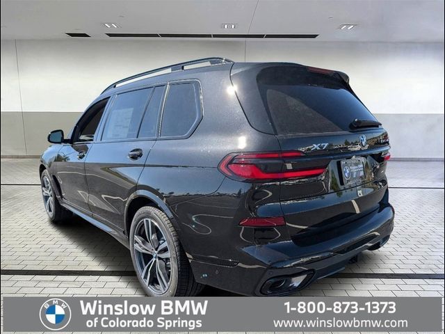 2025 BMW X7 xDrive40i