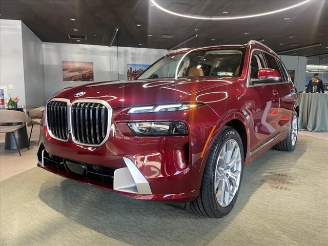 2025 BMW X7 xDrive40i