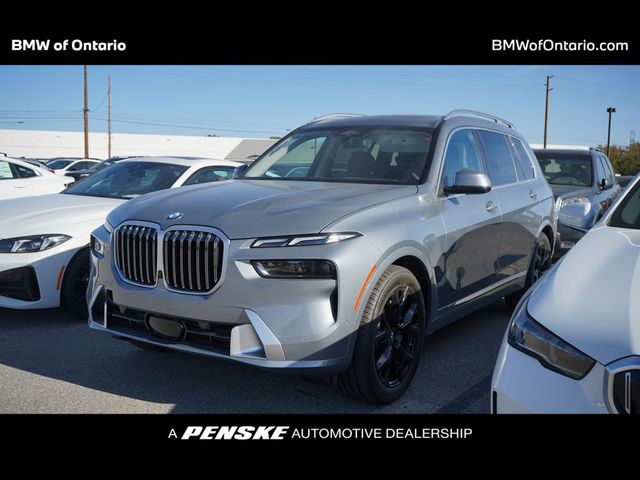 2025 BMW X7 xDrive40i