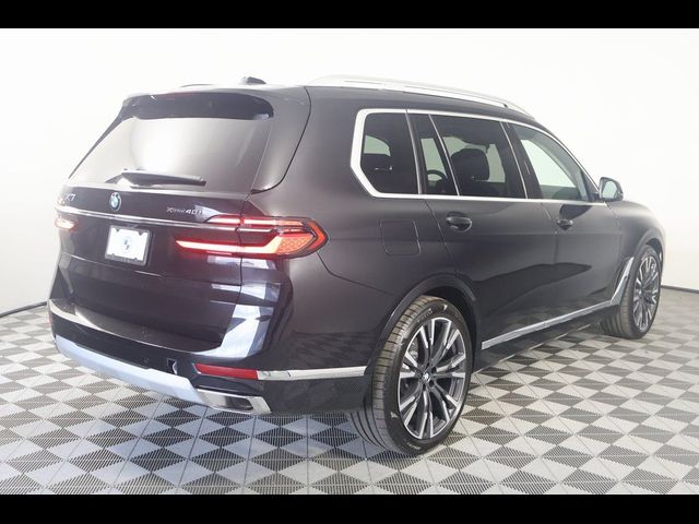 2025 BMW X7 xDrive40i