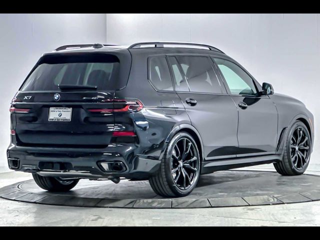 2025 BMW X7 xDrive40i