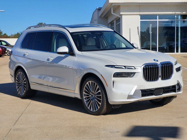 2025 BMW X7 xDrive40i