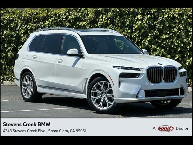 2025 BMW X7 xDrive40i