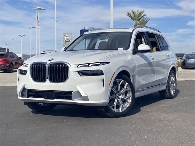 2025 BMW X7 xDrive40i