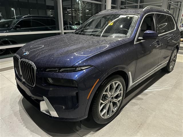 2025 BMW X7 xDrive40i