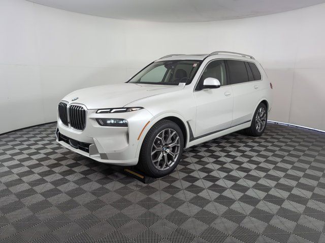 2025 BMW X7 xDrive40i