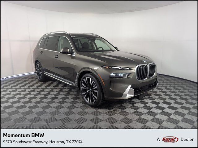 2025 BMW X7 xDrive40i