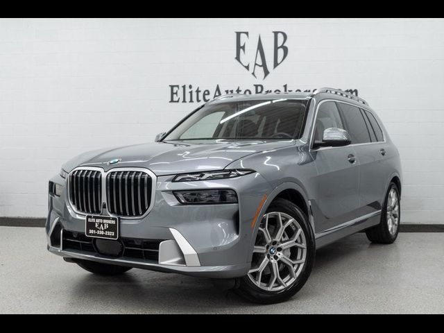 2025 BMW X7 xDrive40i