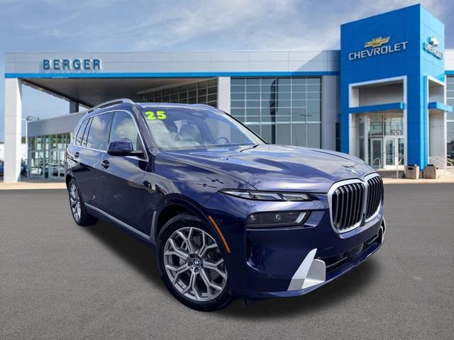 2025 BMW X7 xDrive40i