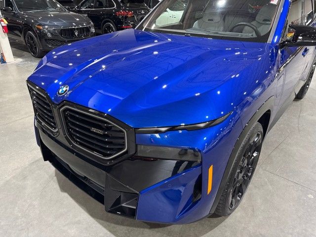 2025 BMW XM Base
