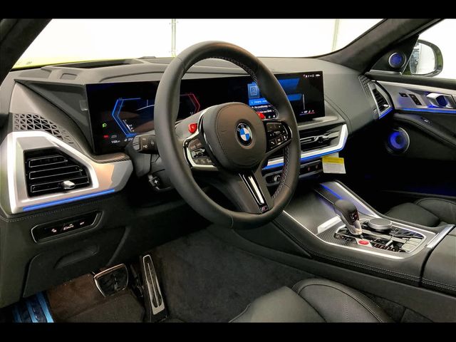 2025 BMW XM Base