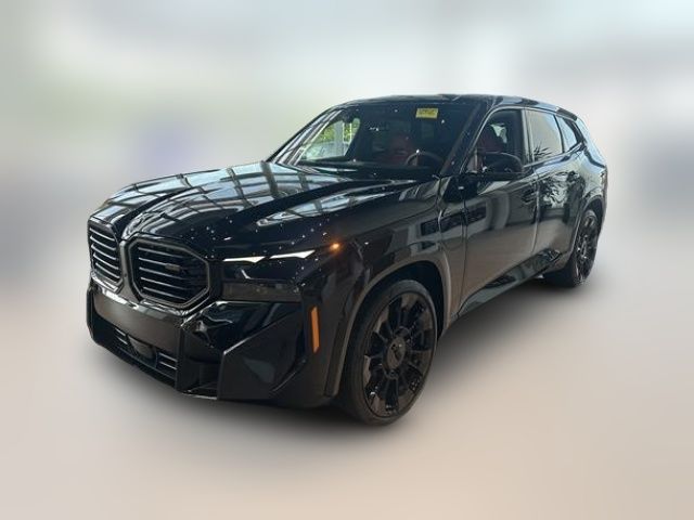 2025 BMW XM Base
