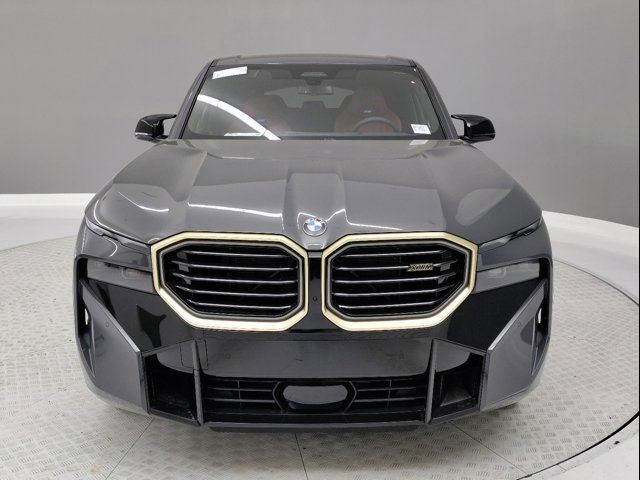 2025 BMW XM Base