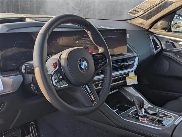 2025 BMW XM Base