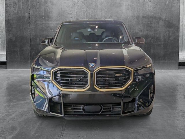 2025 BMW XM Base