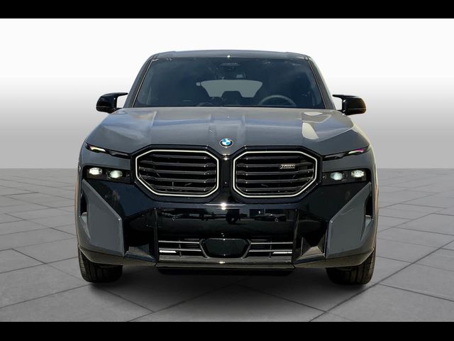 2025 BMW XM Base