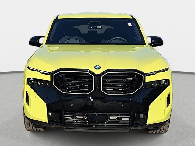 2025 BMW XM Base