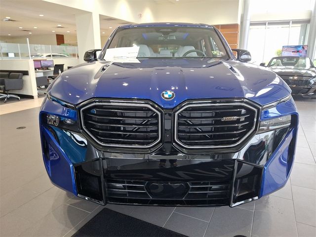 2025 BMW XM Base