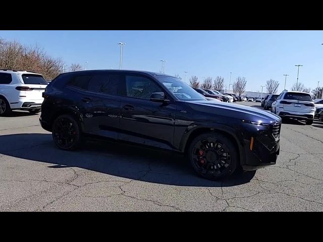 2025 BMW XM Base
