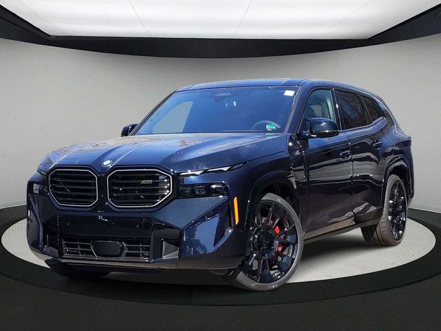 2025 BMW XM Base