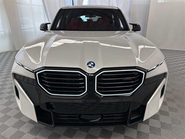 2025 BMW XM Base