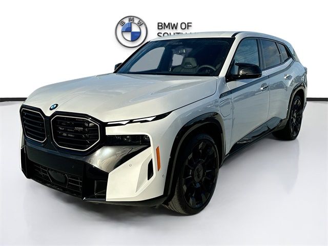 2025 BMW XM Base