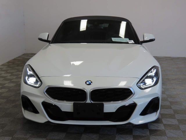 2025 BMW Z4 sDrive30i