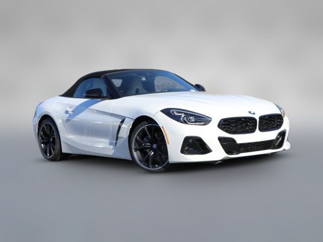 2025 BMW Z4 sDrive30i