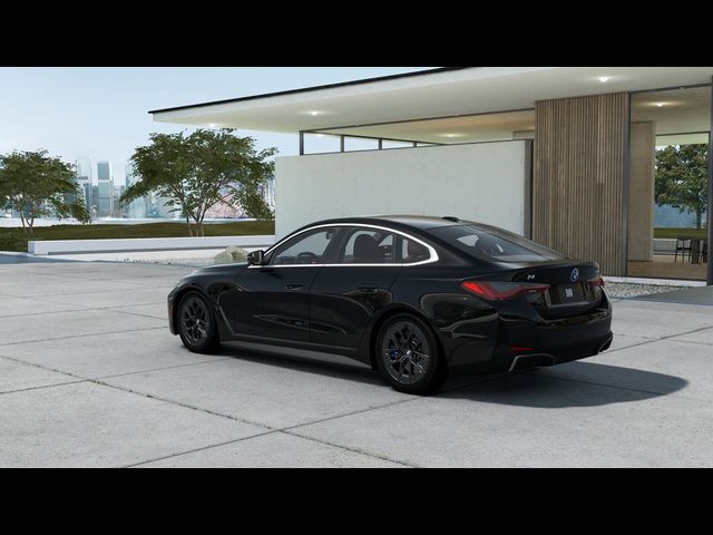 2025 BMW i4 eDrive40