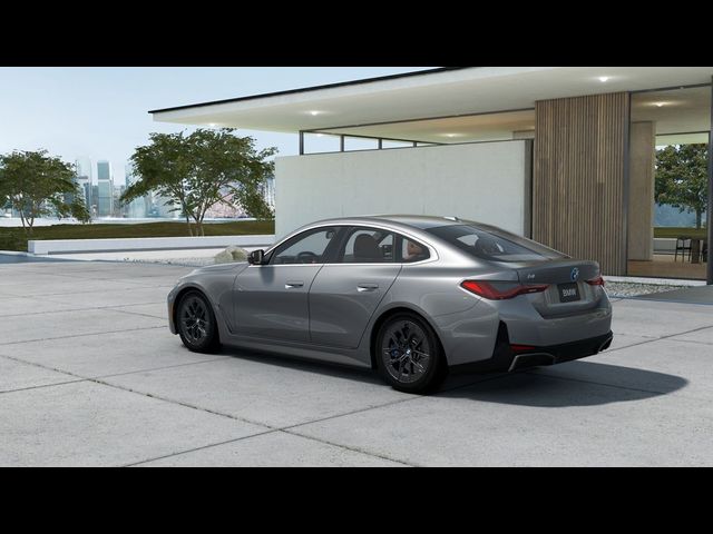 2025 BMW i4 eDrive40