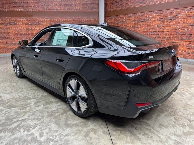 2025 BMW i4 xDrive40