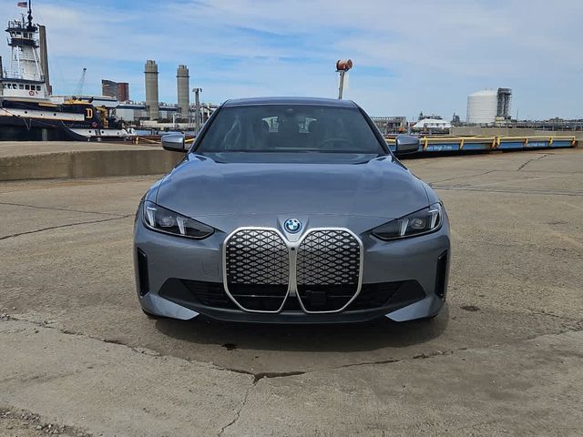 2025 BMW i4 xDrive40