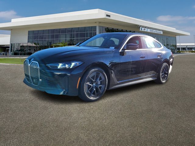 2025 BMW i4 eDrive40