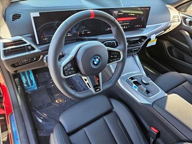 2025 BMW i4 M50