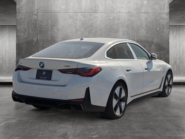 2025 BMW i4 eDrive40