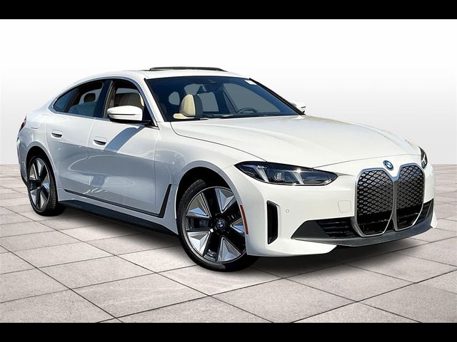 2025 BMW i4 eDrive40