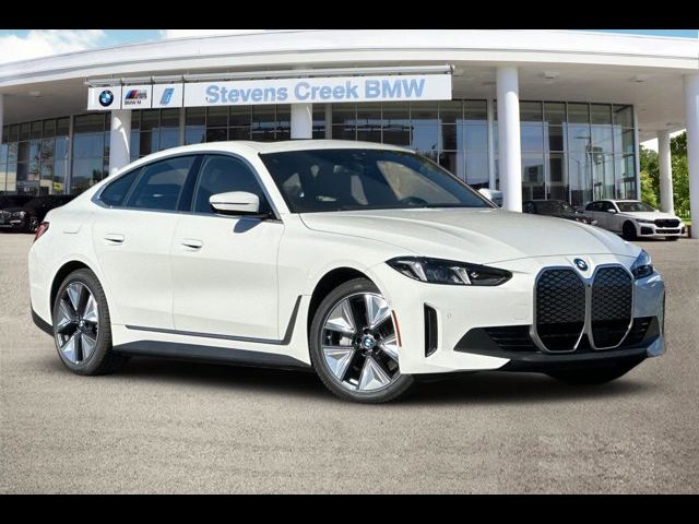 2025 BMW i4 eDrive40