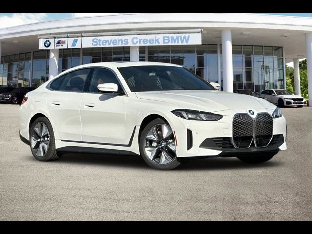 2025 BMW i4 eDrive40