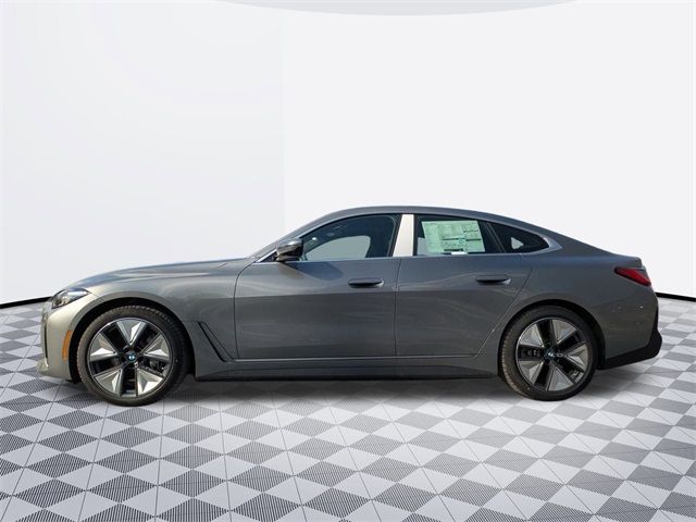 2025 BMW i4 eDrive40